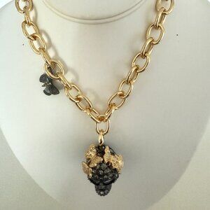 NWT Betsey Johnson Butterfly Skull Pendant Necklace earrings set Halloween